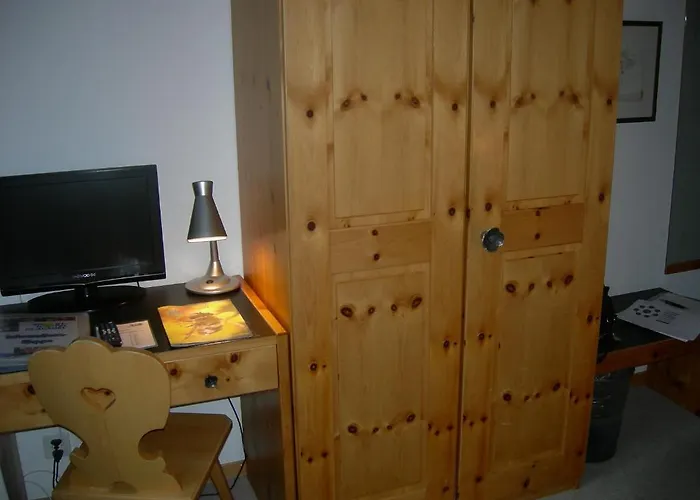 Sporthotel Clavadel 2*