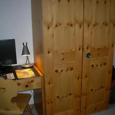 Sporthotel Clavadel 2*